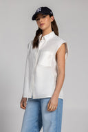 Simply Sleeveless Shirt